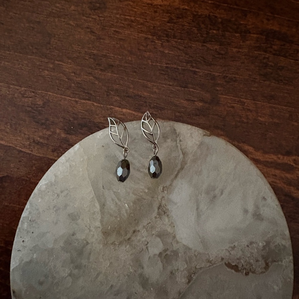 Elegant Silver Leaf Earrings